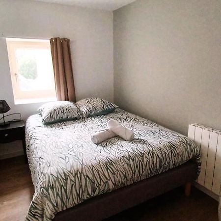 Le Logis De La Place Туар Екстер'єр фото